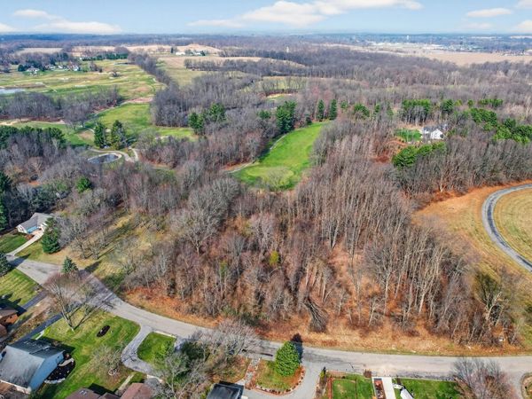 61570 Raintree Boulevard, Sturgis, MI 49091