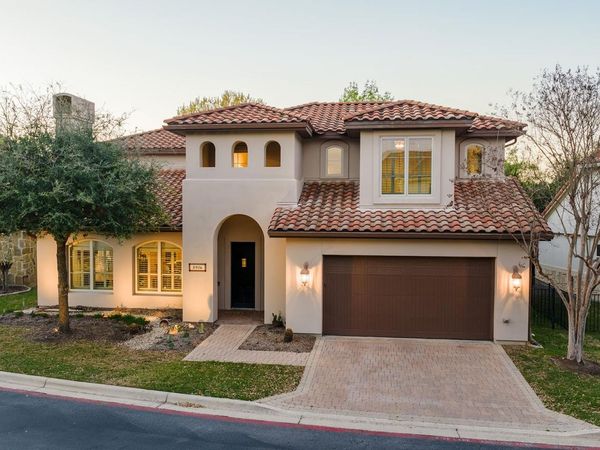 8916 Villa Norte DR, Austin, TX 78726