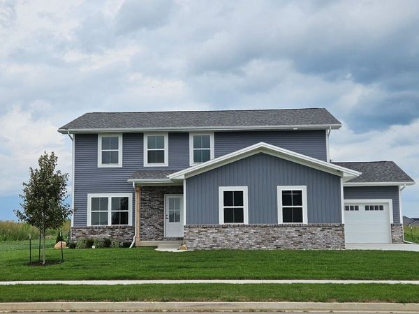 109 Dugan Trail , Downs, IL 61736