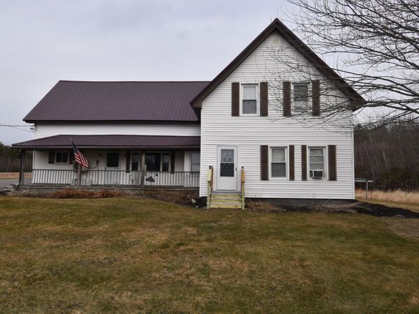 119 North Road , Detroit, ME 04929