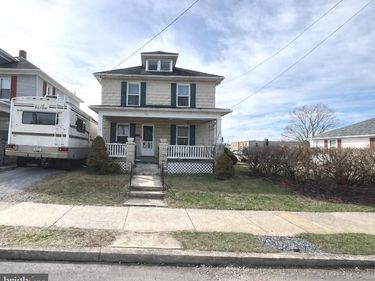 366 LORTZ AVENUE, CHAMBERSBURG, PA 17201