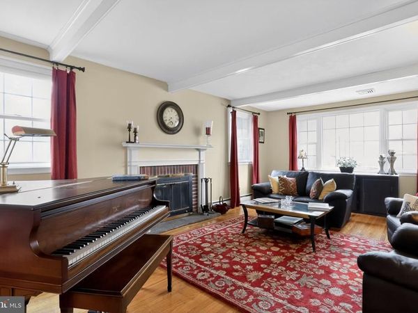 908 JUDIE LANE, AMBLER, PA 19002