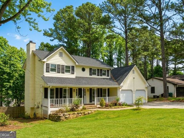 4481 Shiloh Hills Drive, Snellville, GA 30039