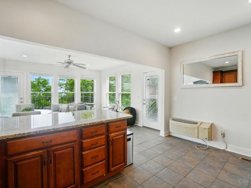 918 Mt Hope Avenue, Cincinnati, OH 45204 Photo 15