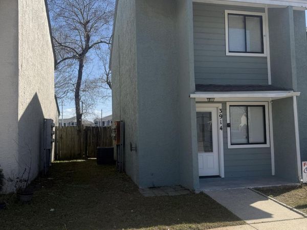 3914 Venetian Circle , Panama City, FL 32405