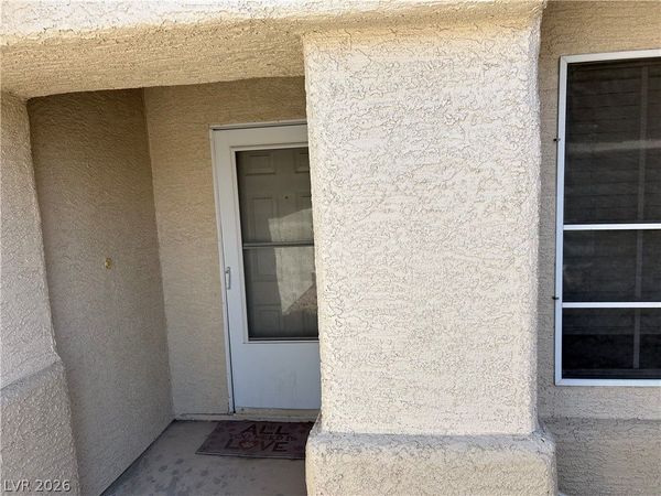 4934 Hunters Run Drive , North Las Vegas, NV 89031