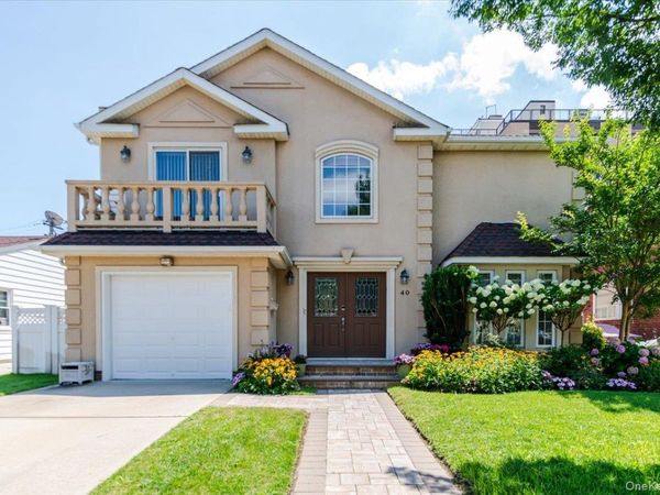 40 E Penn Street , Long Beach, NY 11561