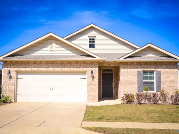 114 Branton Court, New Market, AL 35761