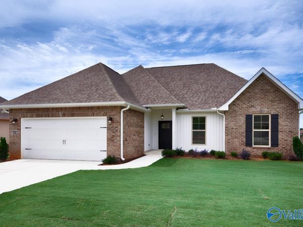 126 Parvin Way Drive, Hazel Green, AL 35750