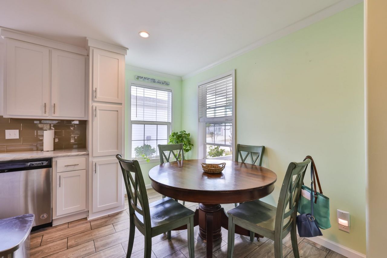 4036 Bubeck Dr. Photo 10