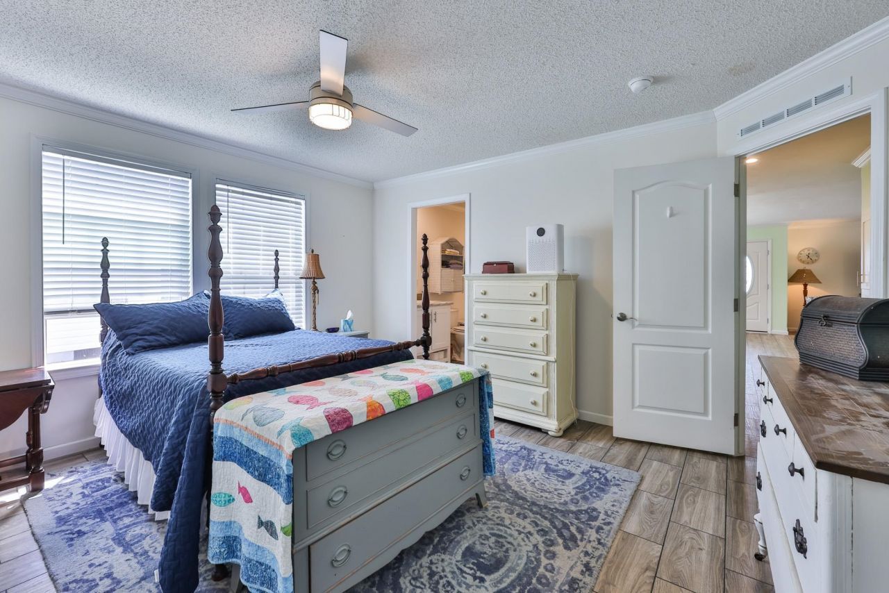 4036 Bubeck Dr. Photo 11