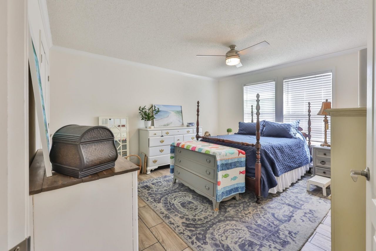 4036 Bubeck Dr. Photo 13