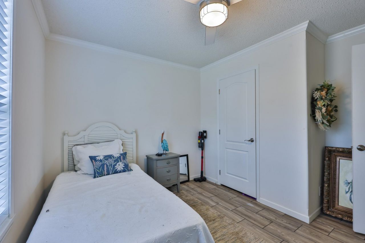 4036 Bubeck Dr. Photo 18