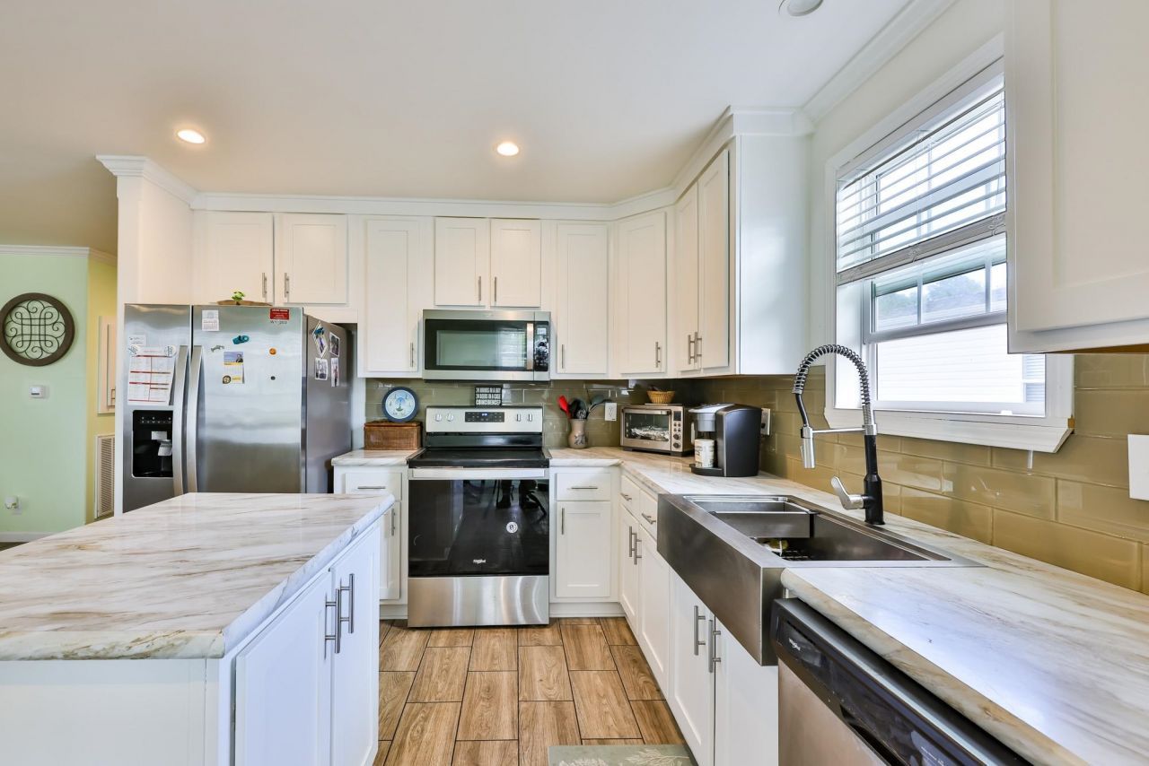 4036 Bubeck Dr. Photo 9