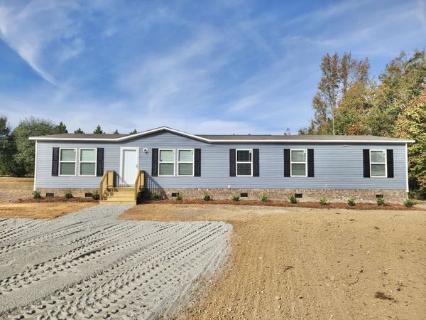 2002 Warren's Loop , Marion, SC 29571