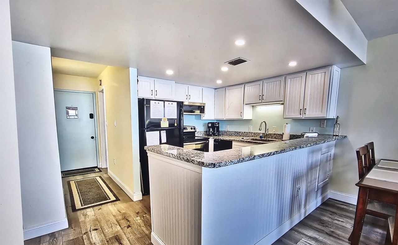 4619 S Ocean Blvd. Photo 3