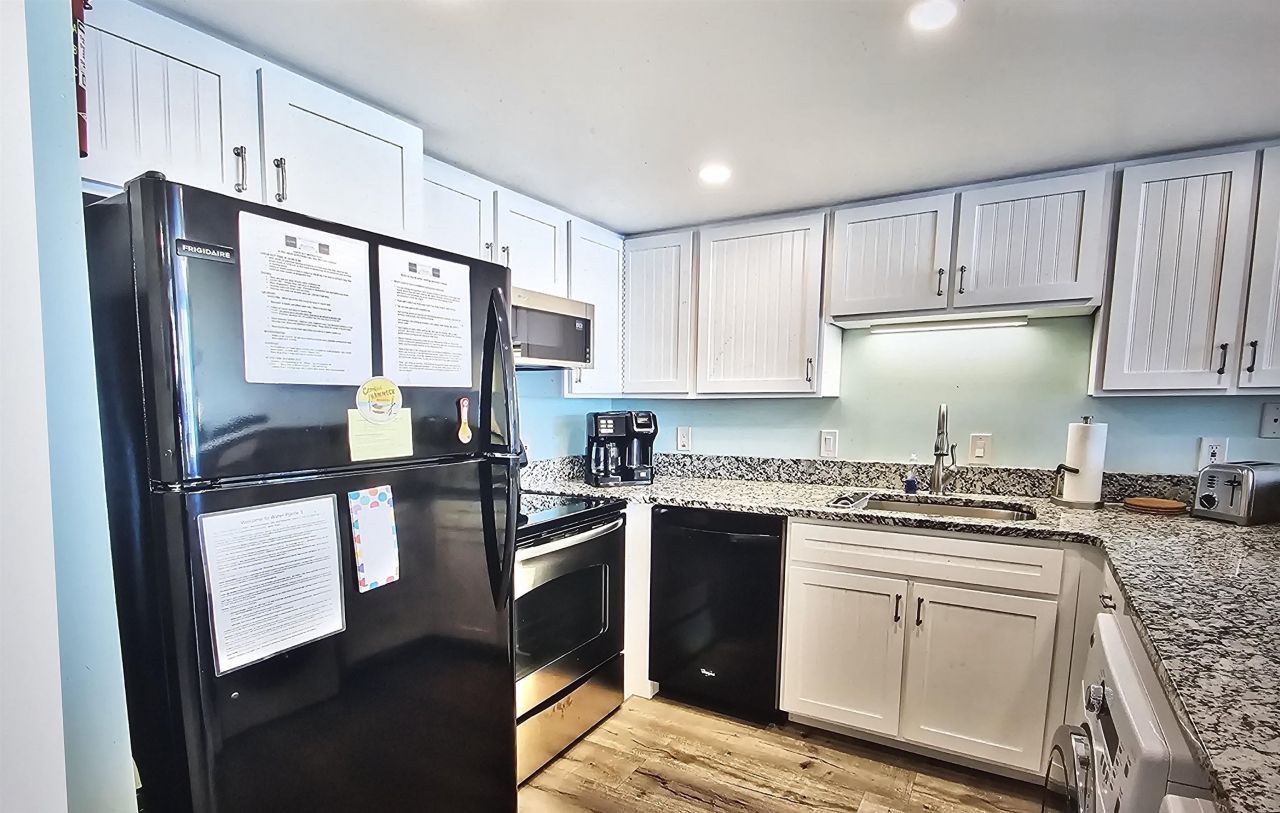 4619 S Ocean Blvd. Photo 4