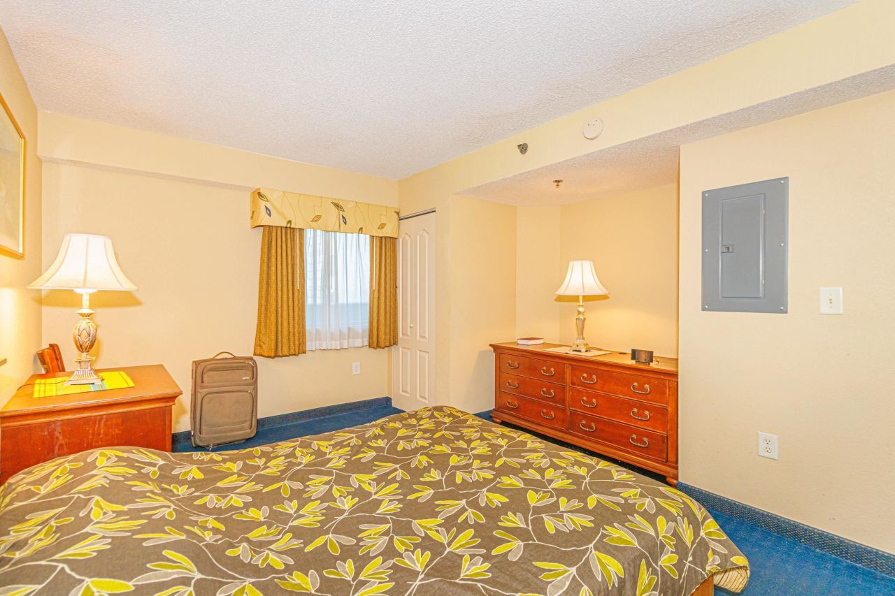 2504 N Ocean Blvd. Photo 16