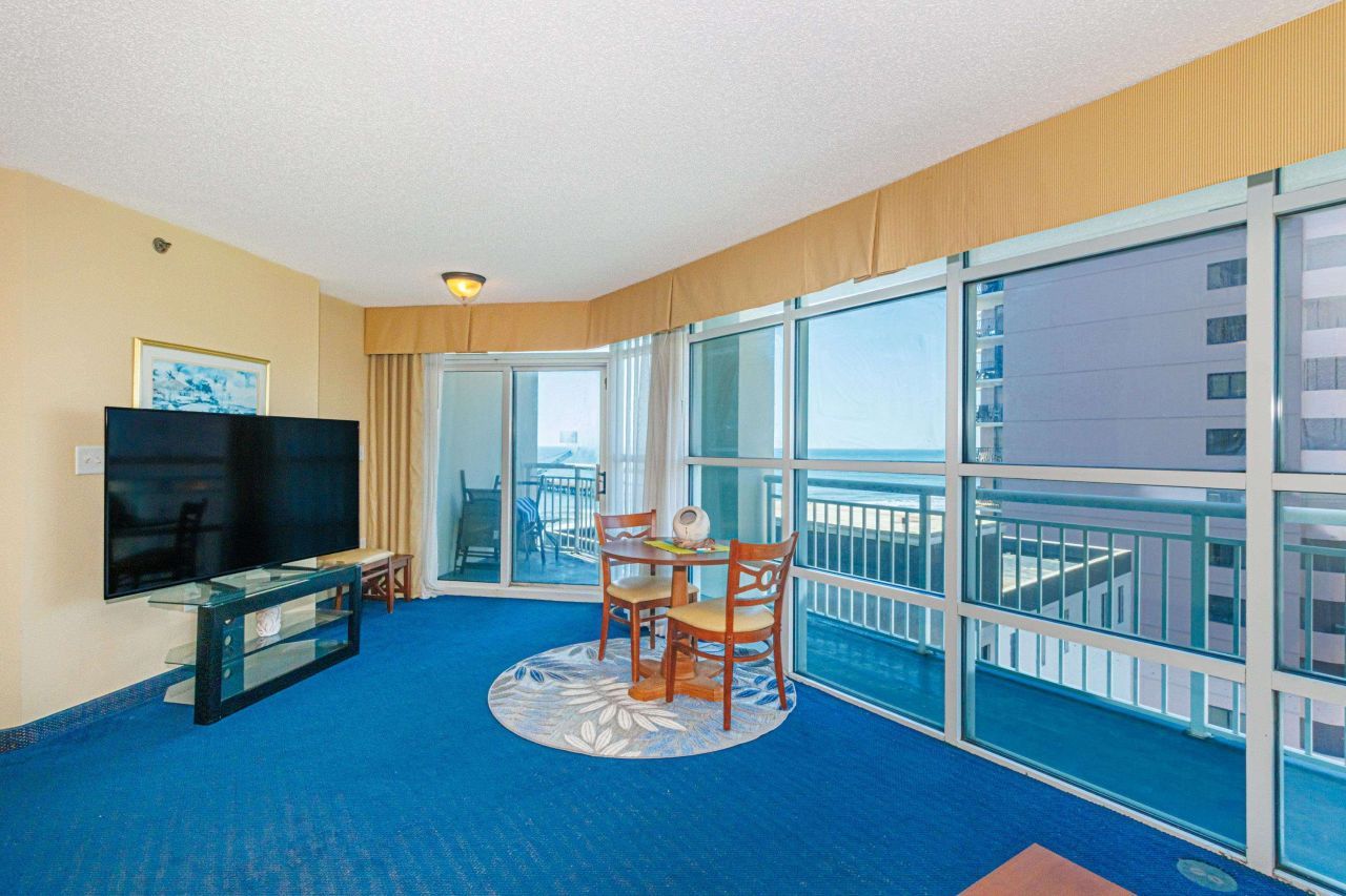 2504 N Ocean Blvd. Photo 6