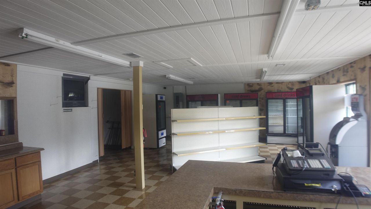 7162 Flat Rock Rd. Photo 10