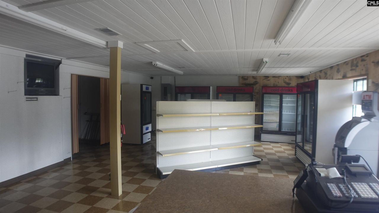 7162 Flat Rock Rd. Photo 9