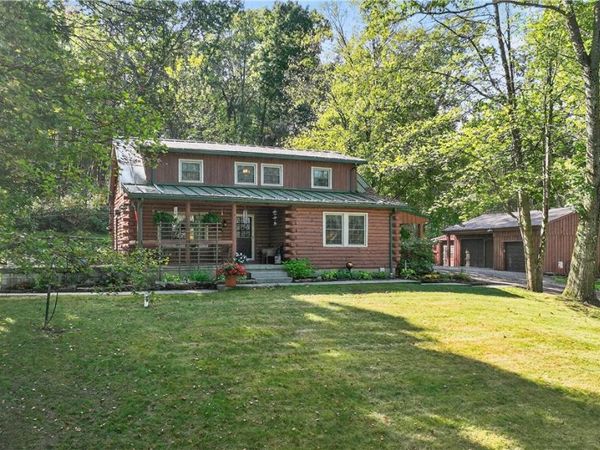 194 Foster Rd, Beaver Falls, PA 15010