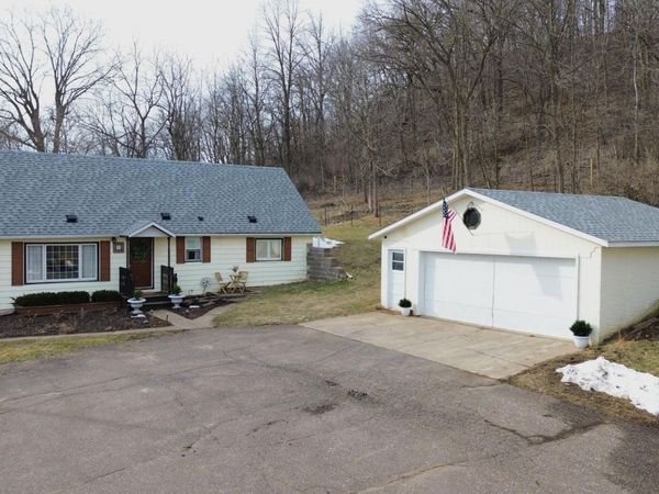 W7410 State Road 65, Beldenville, WI 54003