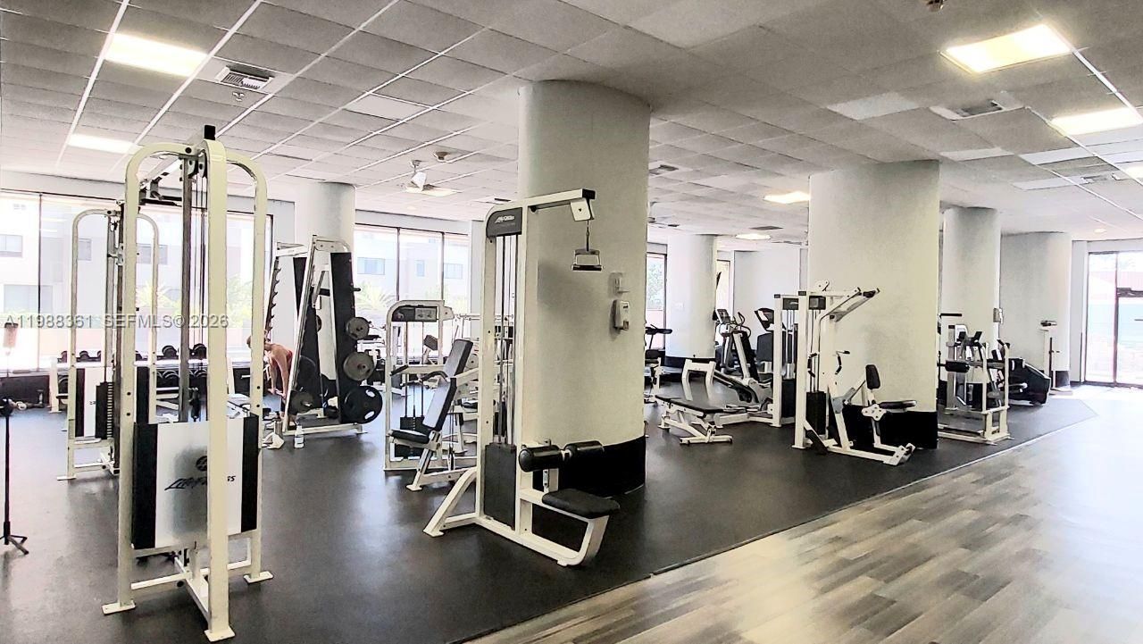 1800 NE 114th St, Unit 705, Miami, FL 33181 Photo