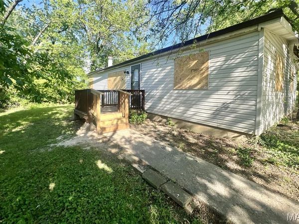 3534 Elm Point Road, St Charles, MO 63301