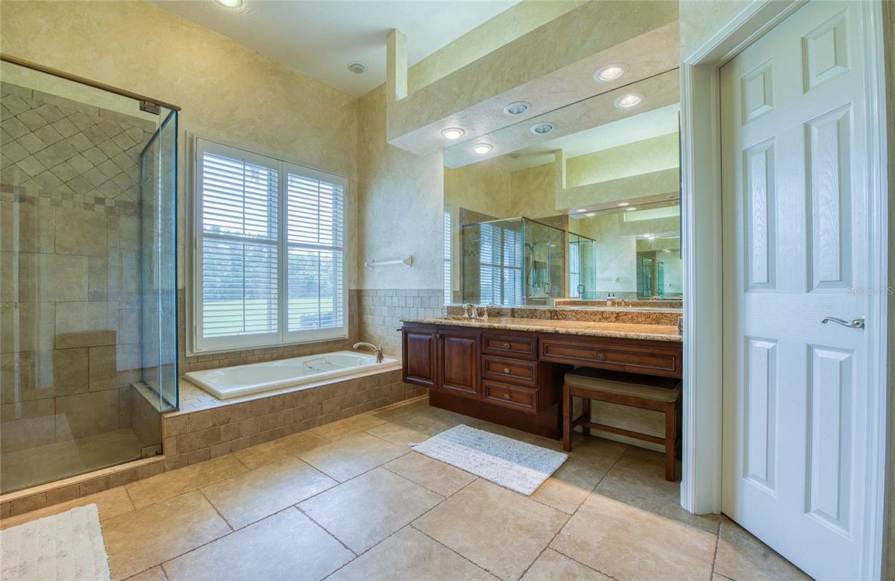 8736 54th Avenue E, Bradenton, FL 34211 Photo