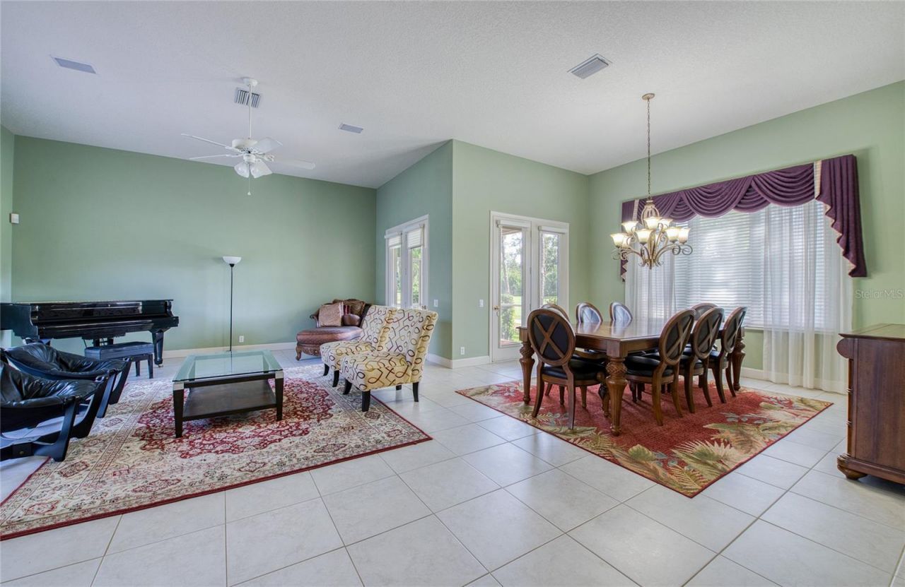 8736 54th Avenue E, Bradenton, FL 34211 Photo