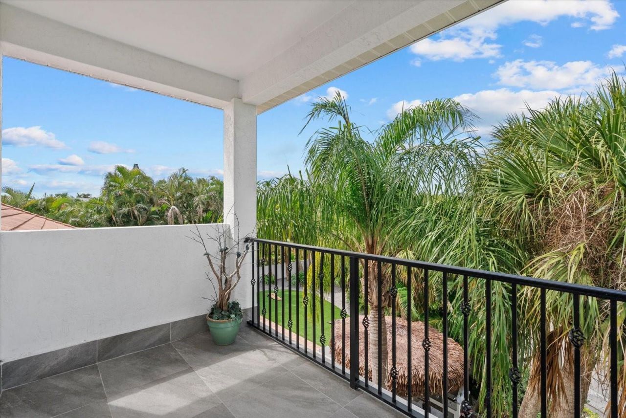 3508 La Paloma Avenue, Sarasota, FL 34242 Photo