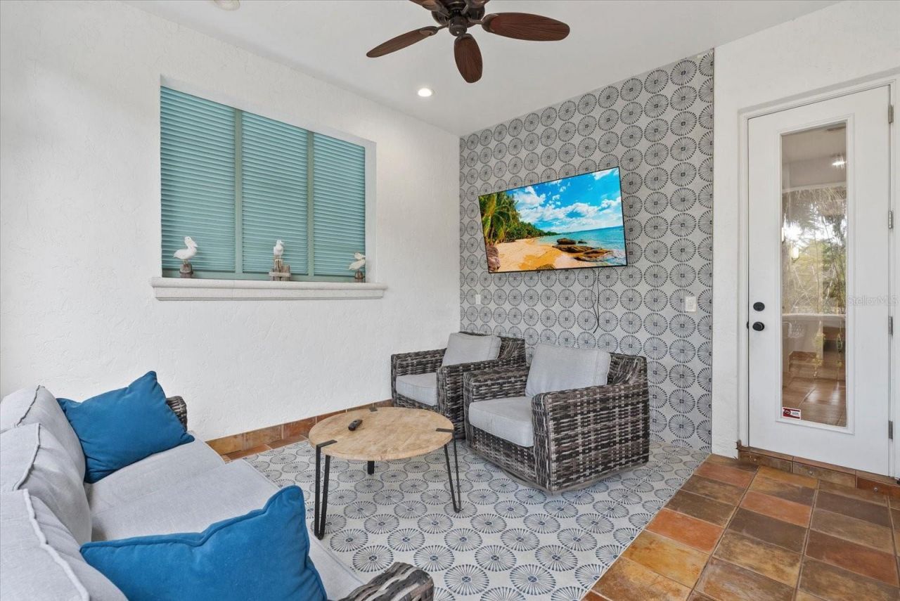 3508 La Paloma Avenue, Sarasota, FL 34242 Photo