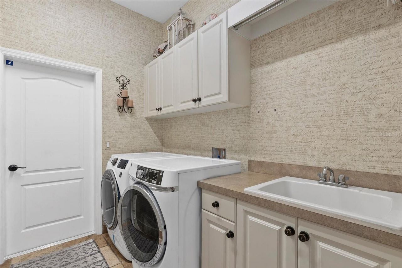 3508 La Paloma Avenue, Sarasota, FL 34242 Photo