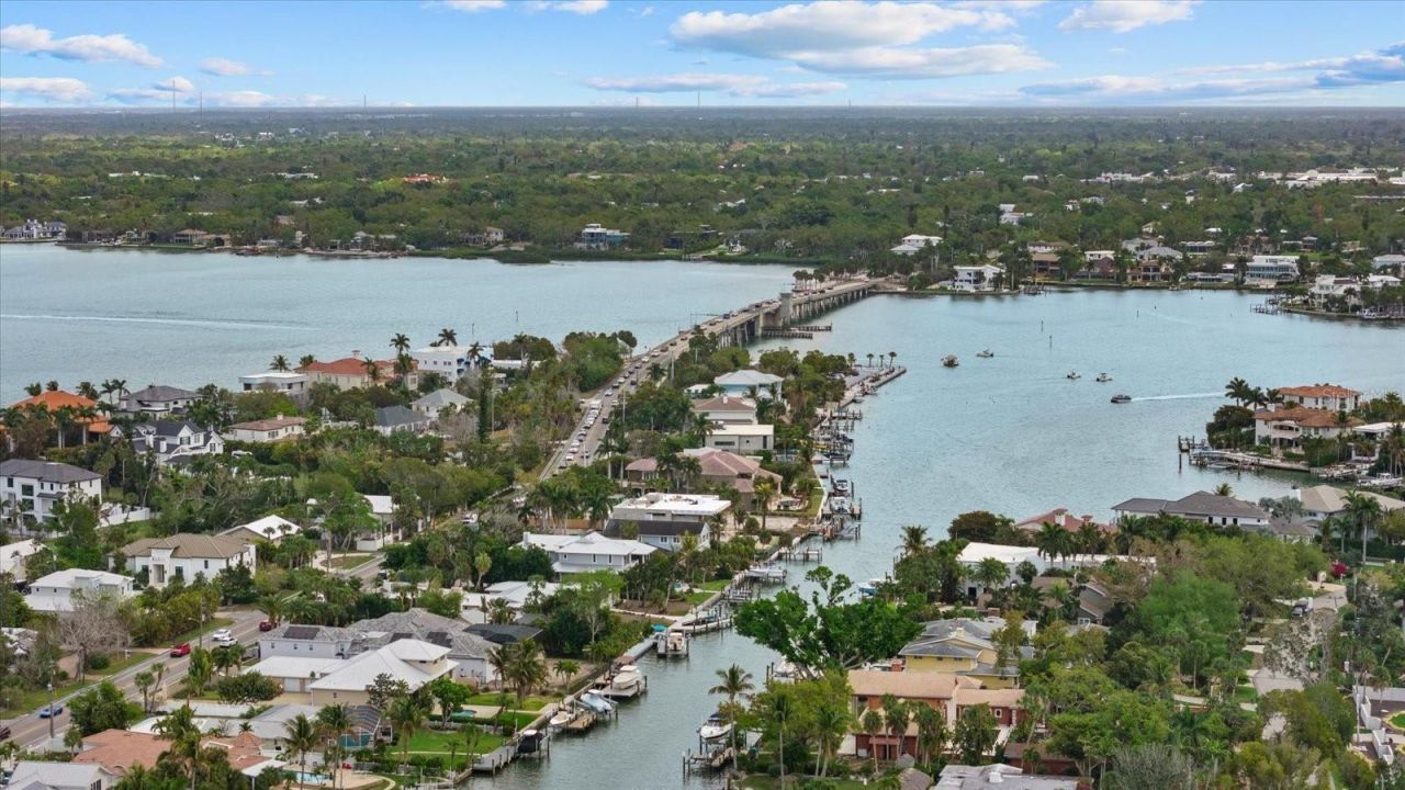 3508 La Paloma Avenue, Sarasota, FL 34242 Photo