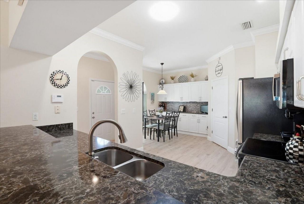 6911 Stoneywalk Court, Bradenton, FL 34203 Photo