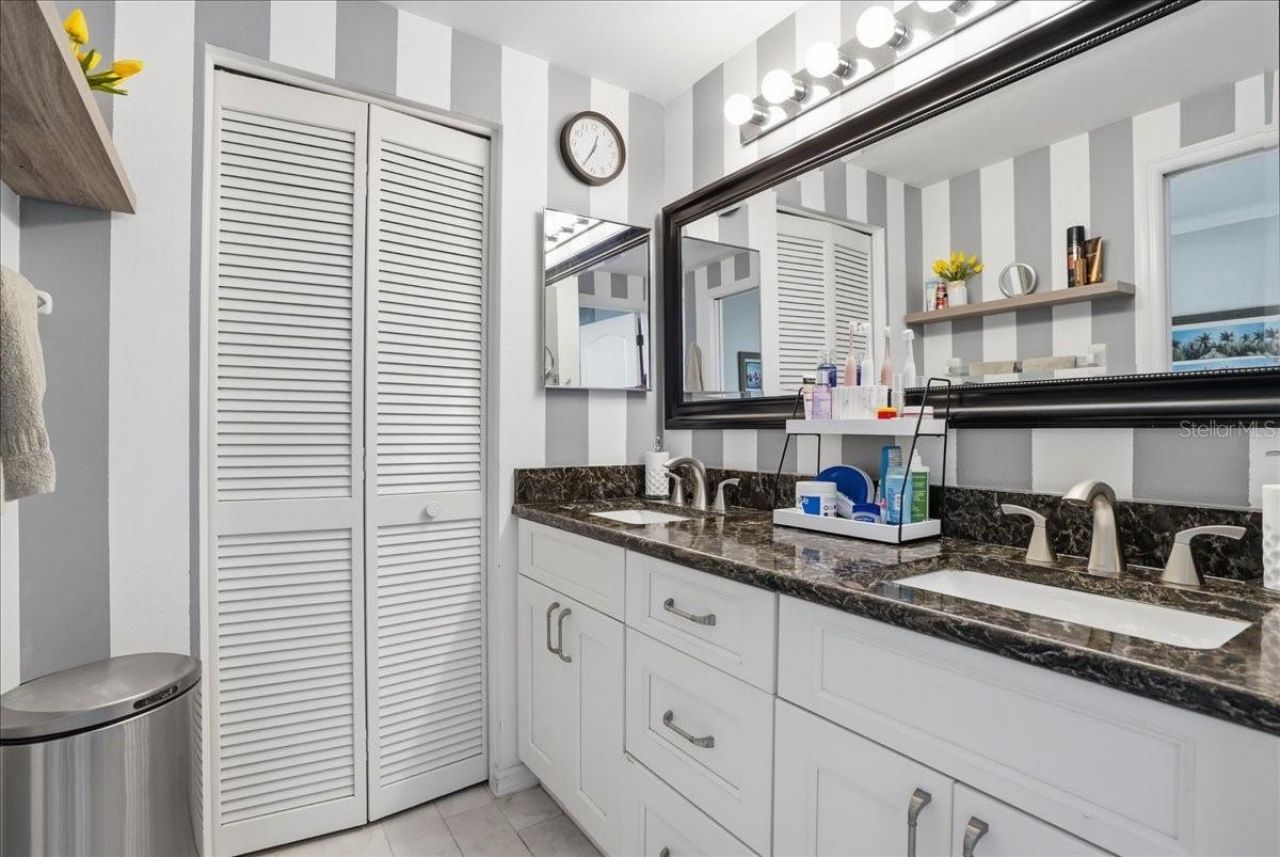 6911 Stoneywalk Court, Bradenton, FL 34203 Photo