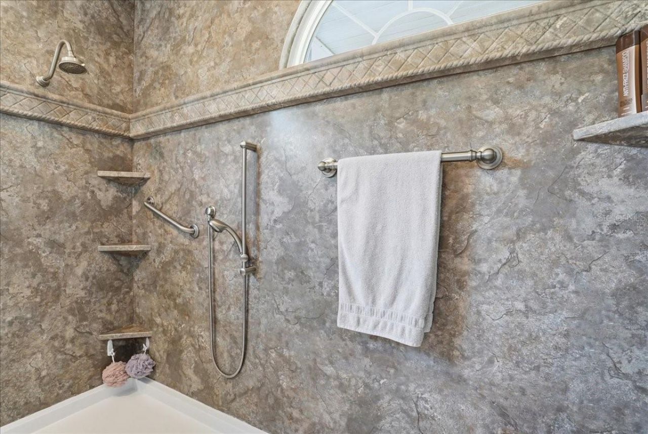 6911 Stoneywalk Court, Bradenton, FL 34203 Photo