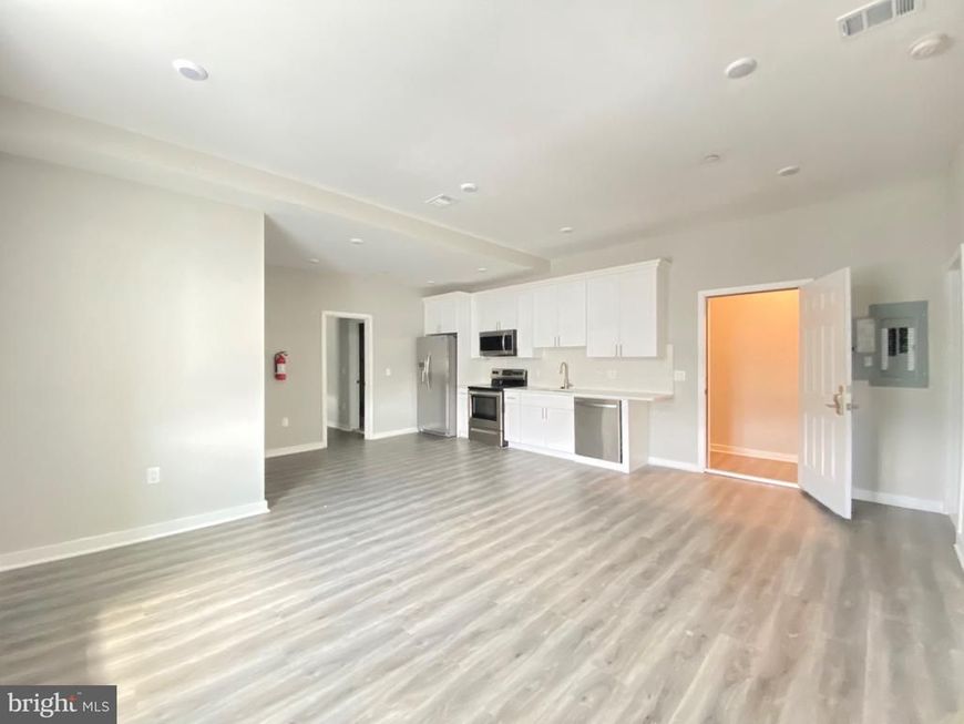 1 W Main Street, Unit 903, Norristown, PA 19401 Main Photo