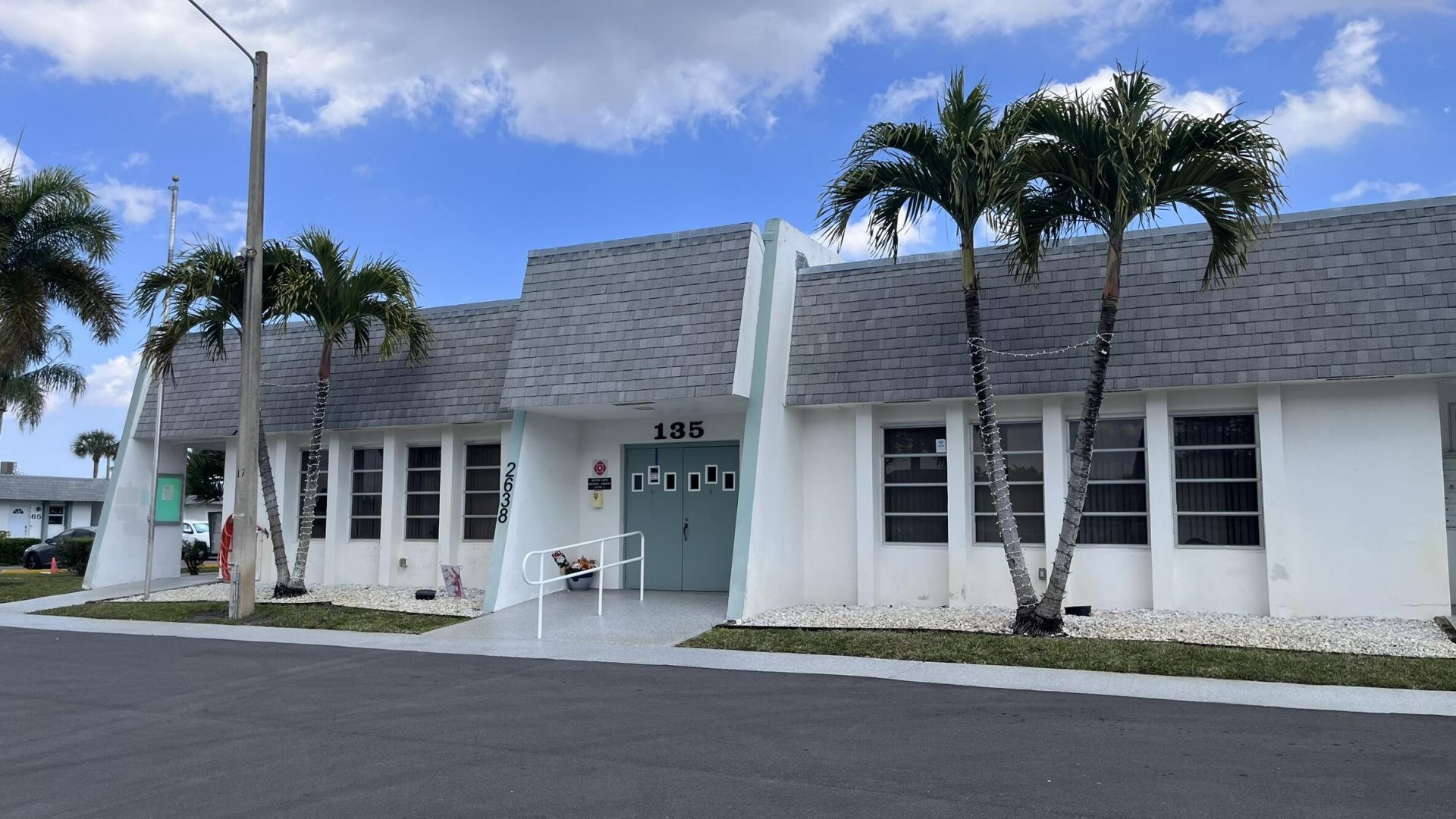 2638 E Gately Dr Drive E, Unit 31, West Palm Beach, FL 33415 Photo