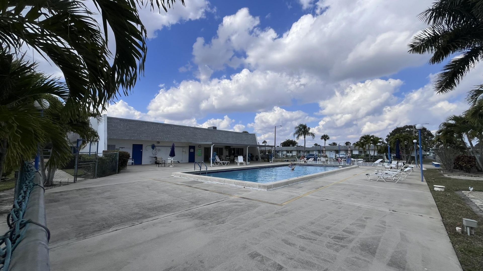 2638 E Gately Dr Drive E, Unit 31, West Palm Beach, FL 33415 Photo