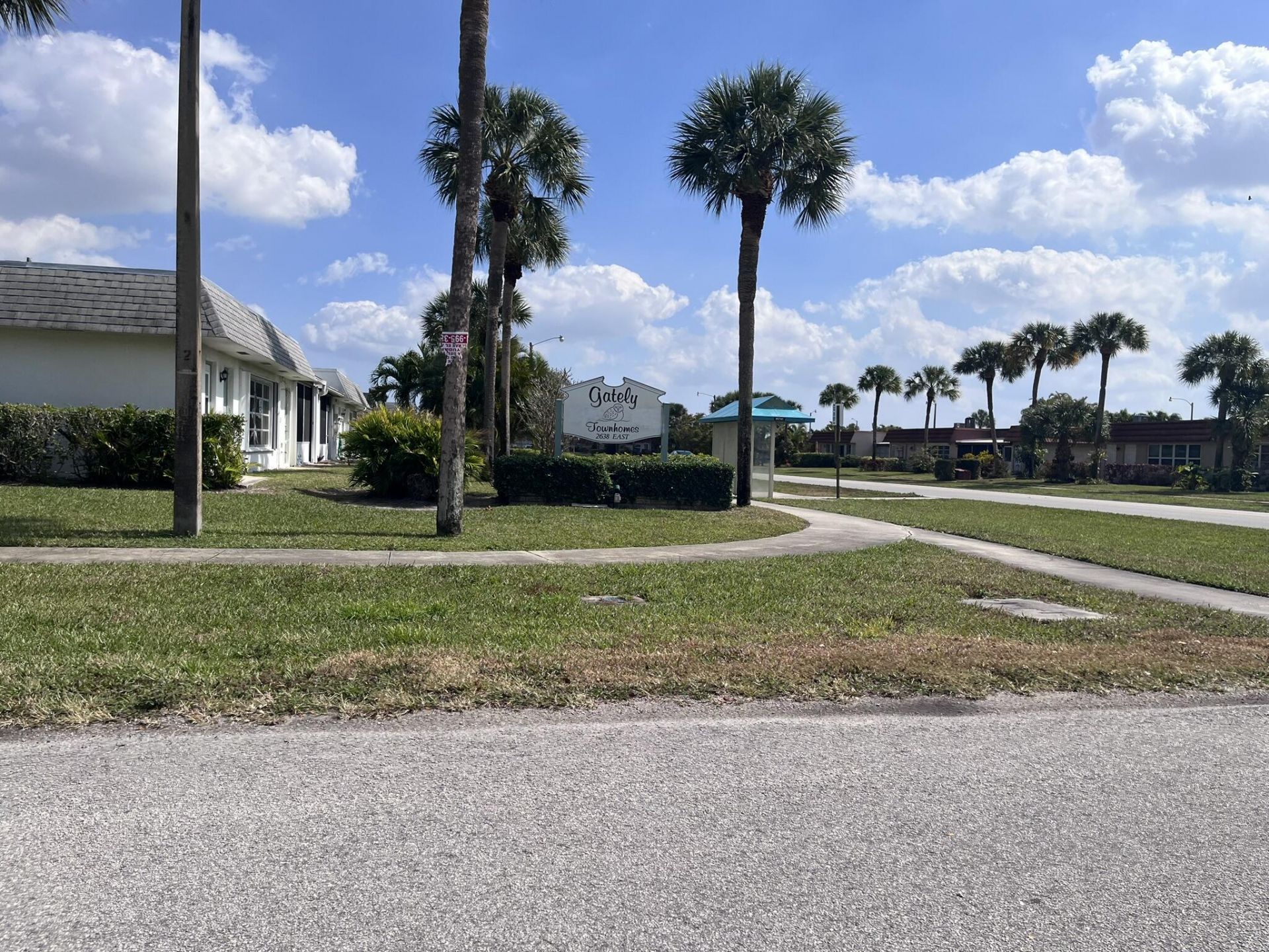 2638 E Gately Dr Drive E, Unit 31, West Palm Beach, FL 33415 Photo