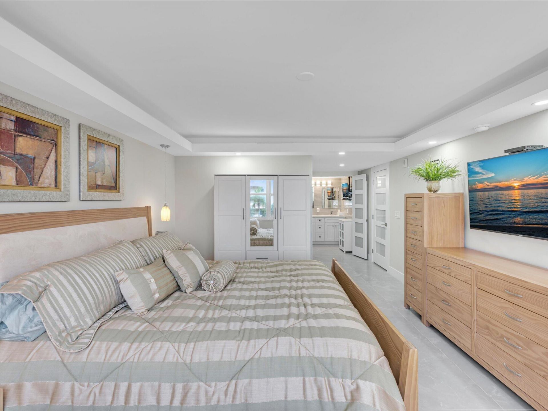 1150 Hillsboro Mile, Unit 302, Hillsboro Beach, FL 33062 Photo