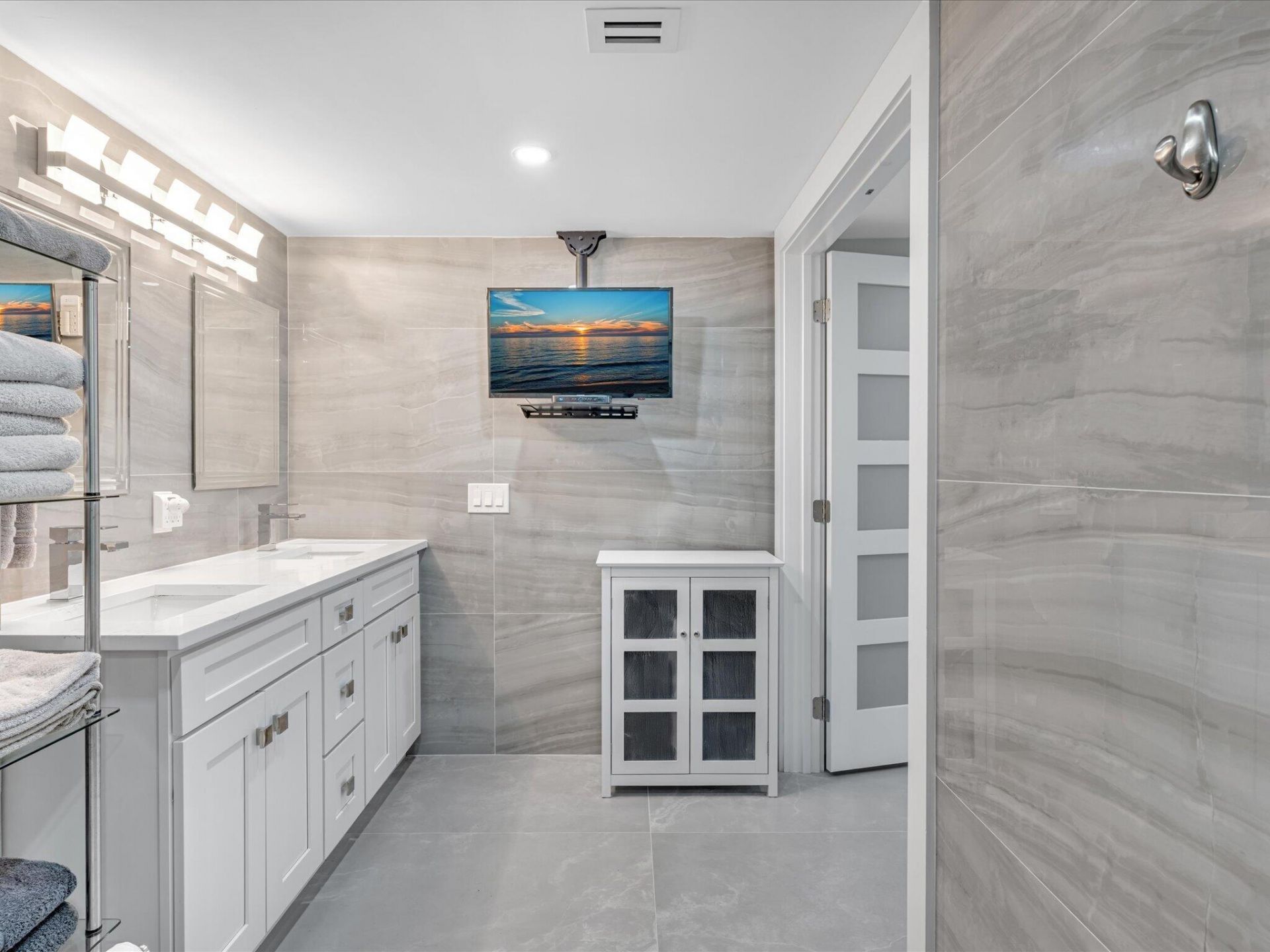 1150 Hillsboro Mile, Unit 302, Hillsboro Beach, FL 33062 Photo