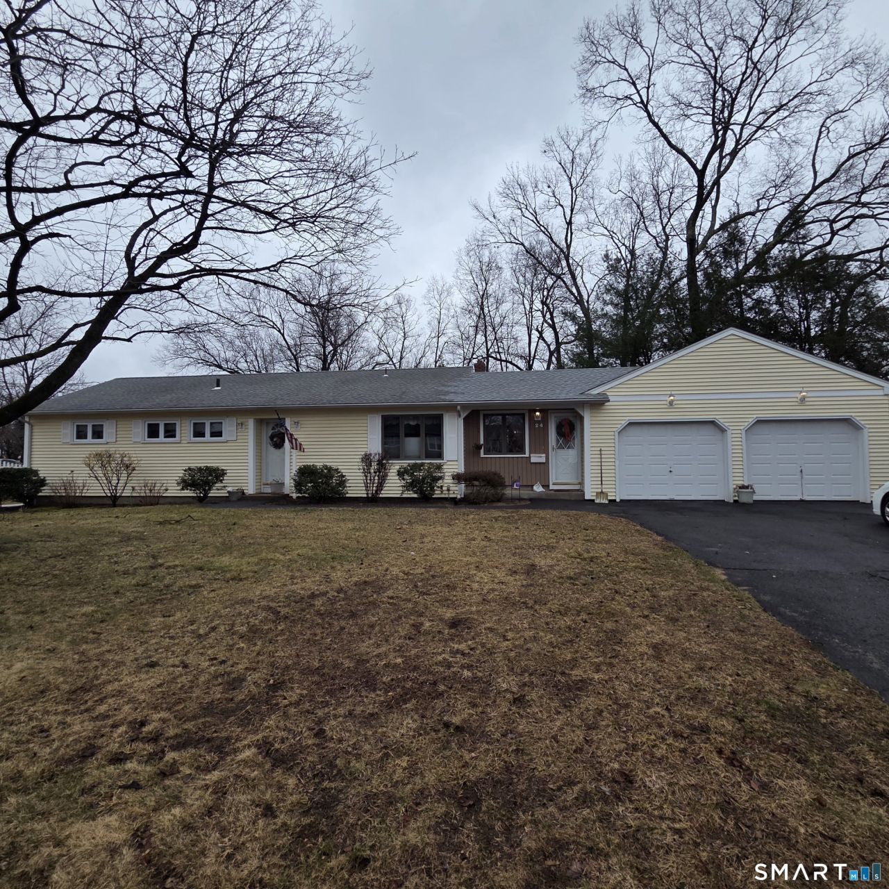 24 Coolidge, Windsor Locks, CT 06096 Main Photo