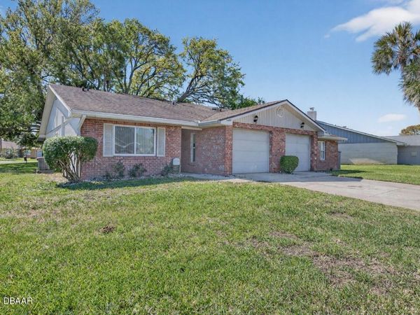 1400 Portobello Drive, Port Orange, FL 32127