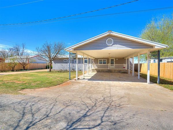 218 Meadowlark Lane, Fort Cobb, OK 73038