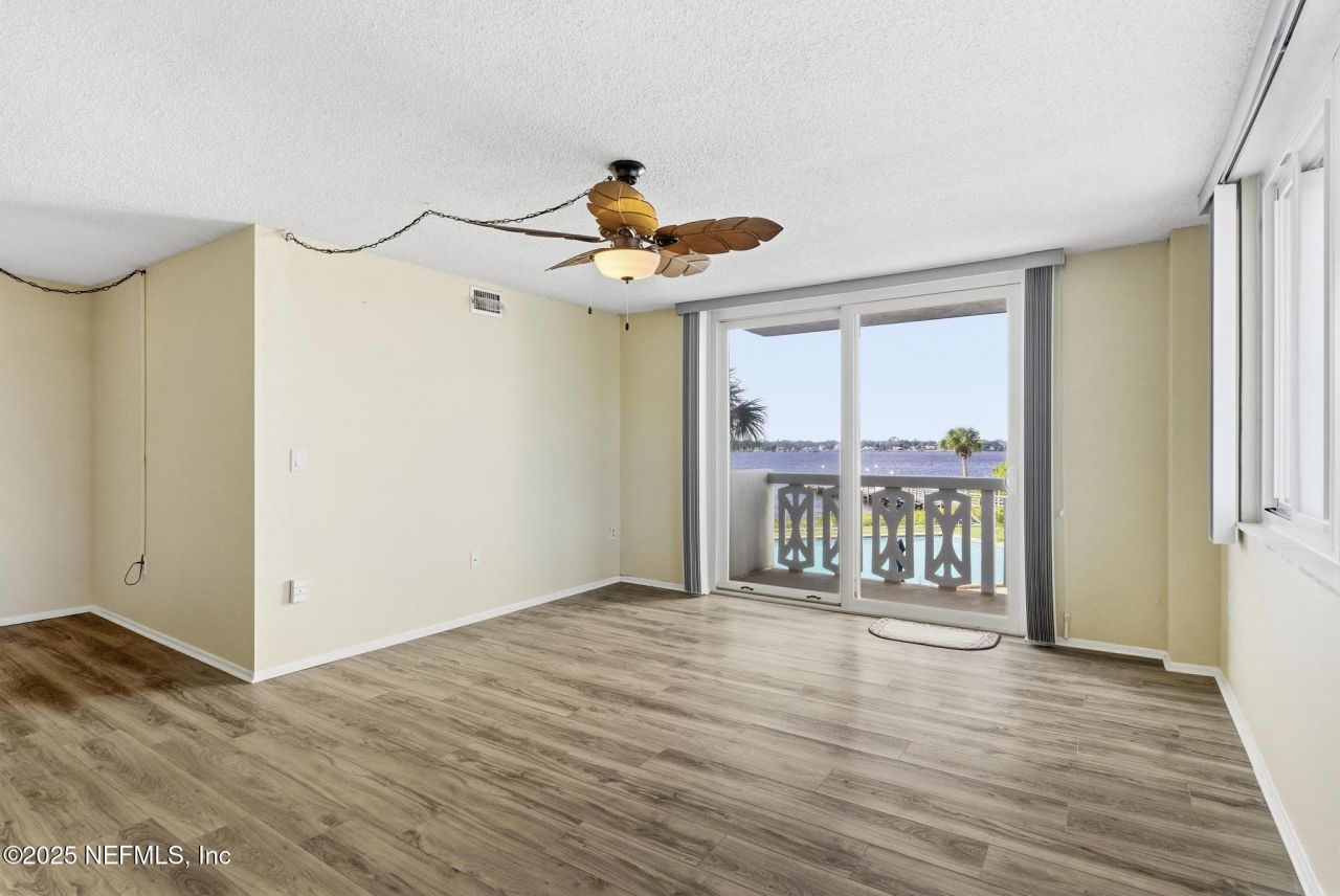 925 Halifax Avenue, Unit 0103, Daytona Beach, FL 32118 Photo