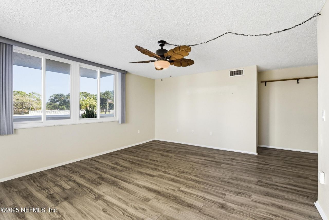 925 Halifax Avenue, Unit 0103, Daytona Beach, FL 32118 Photo