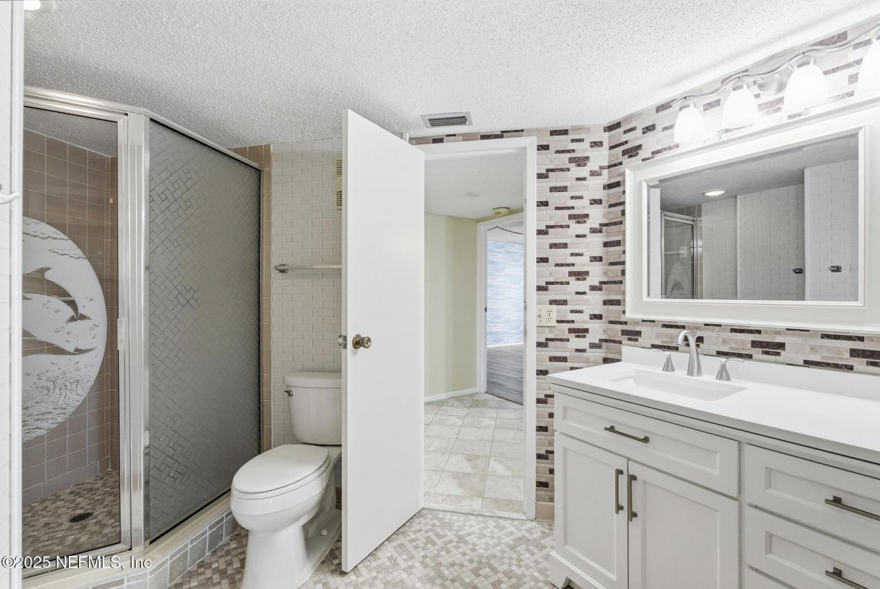 925 Halifax Avenue, Unit 0103, Daytona Beach, FL 32118 Photo